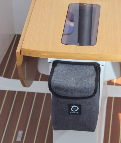 Outils Oceans Interior storage compartment with flap PP182511,RV,I